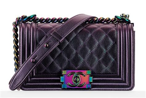 chanel iridescent boy bag sizes|chanel le boy small dimension.